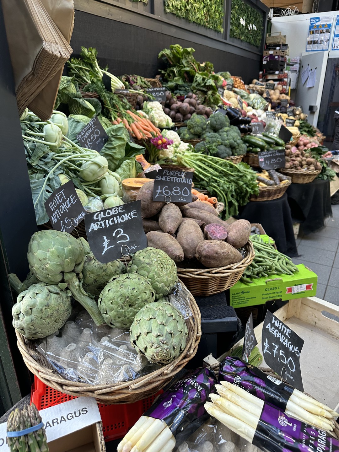 Дарья отличный гид и интересно рассказывала про Лондон и гастрономию. Мы провели хорошо время и увидели много интересного. Спасибо ❤️🙏