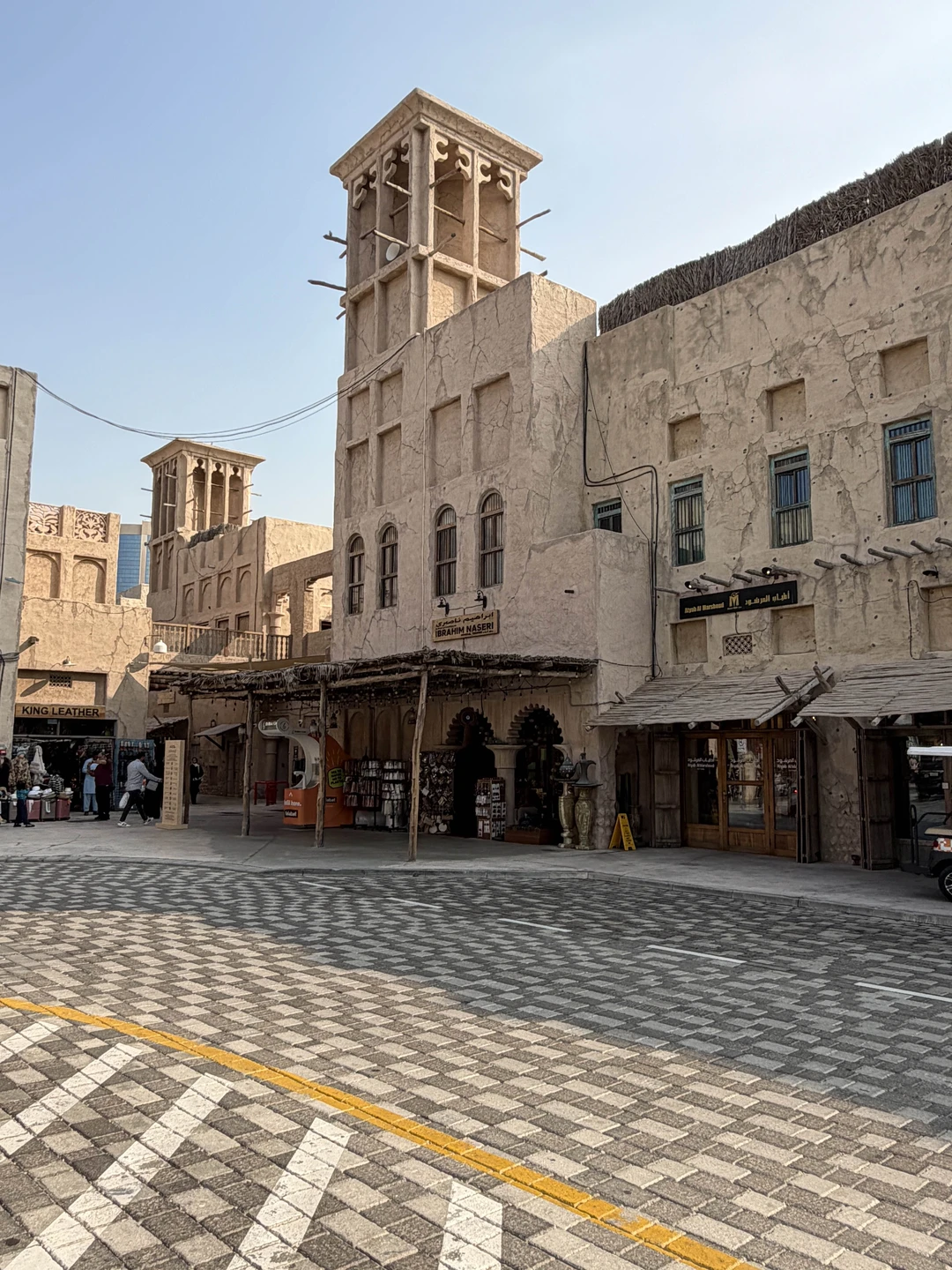 Это был супер насыщенный день! Посмотрели все и даже больше! На автомобиле очень комфортно!