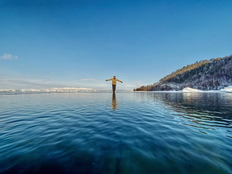 Нескучный Байкал в мини-группе: культура, катание на снегоходах, баня и термы (всё включено)