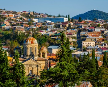 Кутаиси: пещера Сатаплия, собор Баграти и Гелатский монастырь