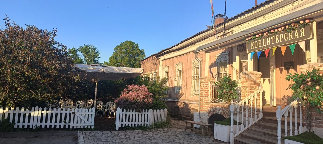 Спасибо Роману за прекрасную экскурсию!