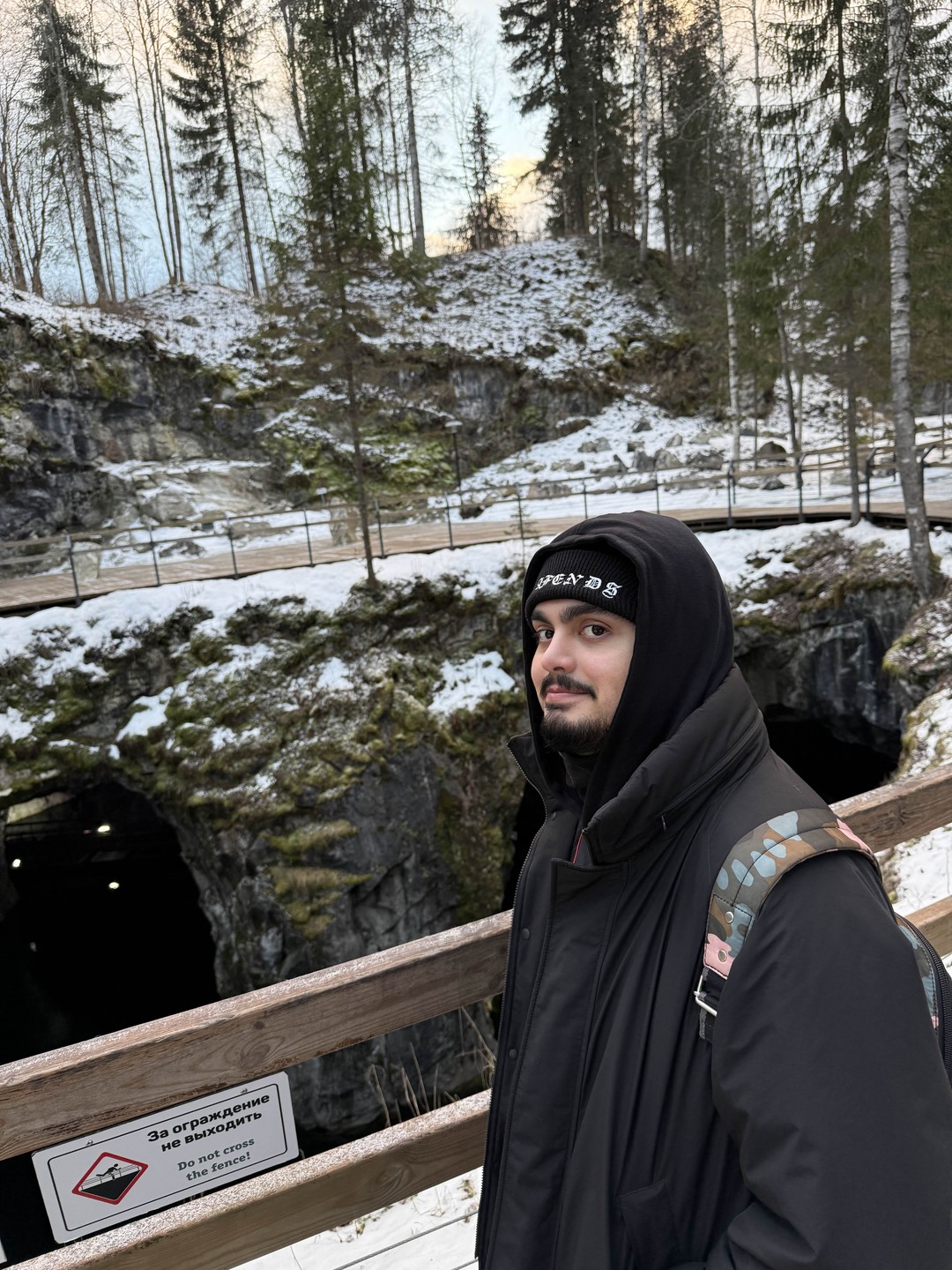 Нам с мужем очень понравилось! Наш гид Марина, интересно всё рассказывала и умело работала с публикой