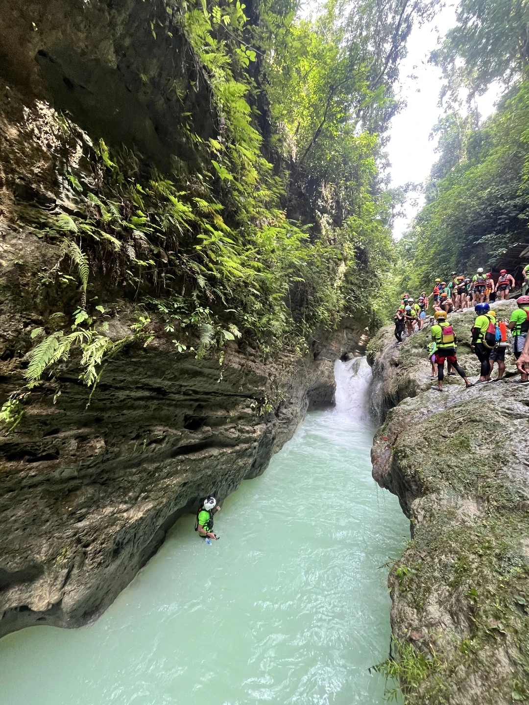 Очень здорово, все локации супер, получили впечатлений гораздо больше, чем ожидали. Уставшие, но ОЧЕНЬ СЧАСТЛИВЫЕ!!!! КРУТО!!!