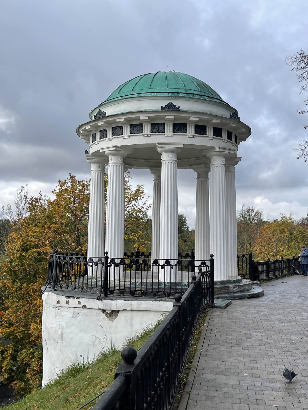 Замечательная экскурсия! Экскурсовод Ирина на высоте: столько всего интересного рассказа и показала, а еще и с