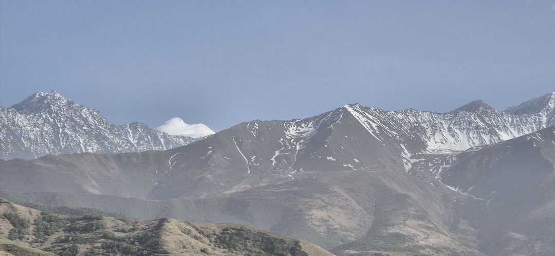 Это было прекрасное,захватывающее и комфортное путешествие с гидом и водителем Алексеем!