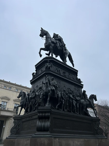 Два часа пролетели как 5 минут. Спасибо гиду Марине за впечатления и незабываемые эмоции