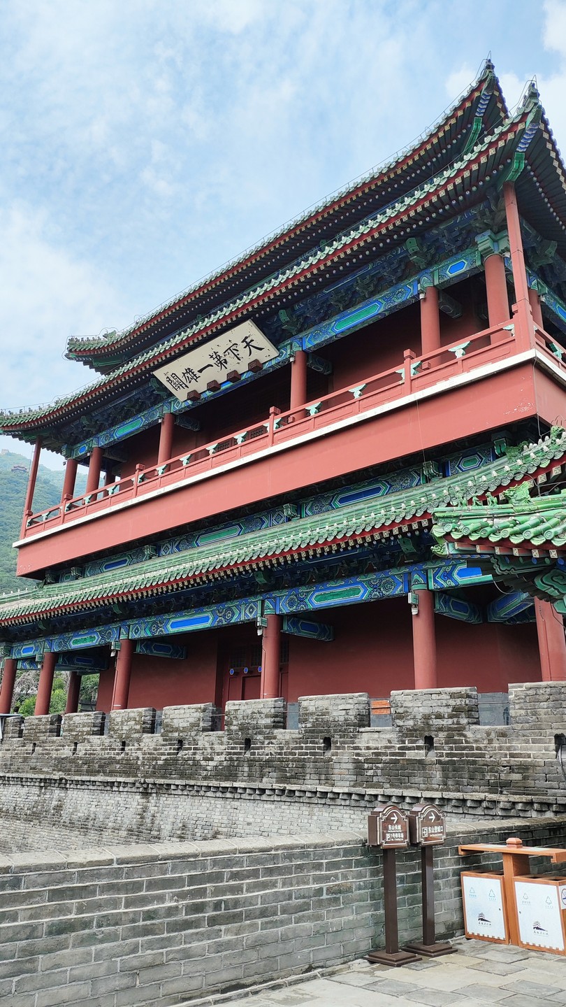 Отличная экскурсия, нас с комфортом забрали прямо от отеля, весь маршрут очень логично спланирован.