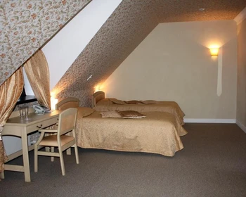 Фото отзыва 3: авторский тур "Королевский тур с проживанием в замках и фотосессией в костюмах"