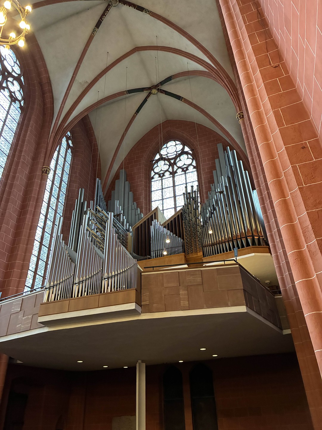 Экскурсия проведена гидом Мариной. Содержательно, емко, не скучно!