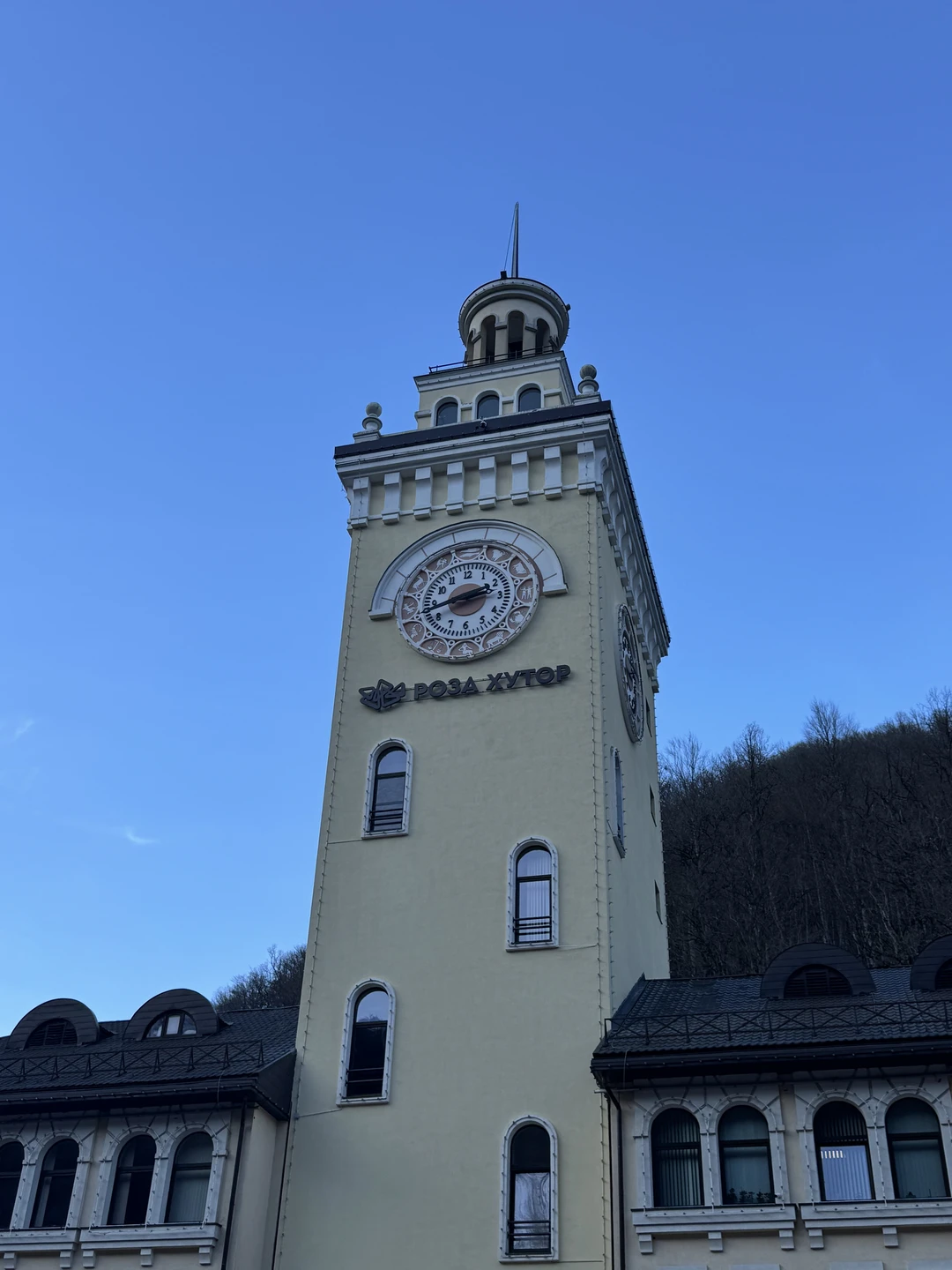 Благодарю Ксению за экскурсию, всё подробно разъяснила и рассказала про досуг на курортах. Также большим плюсом