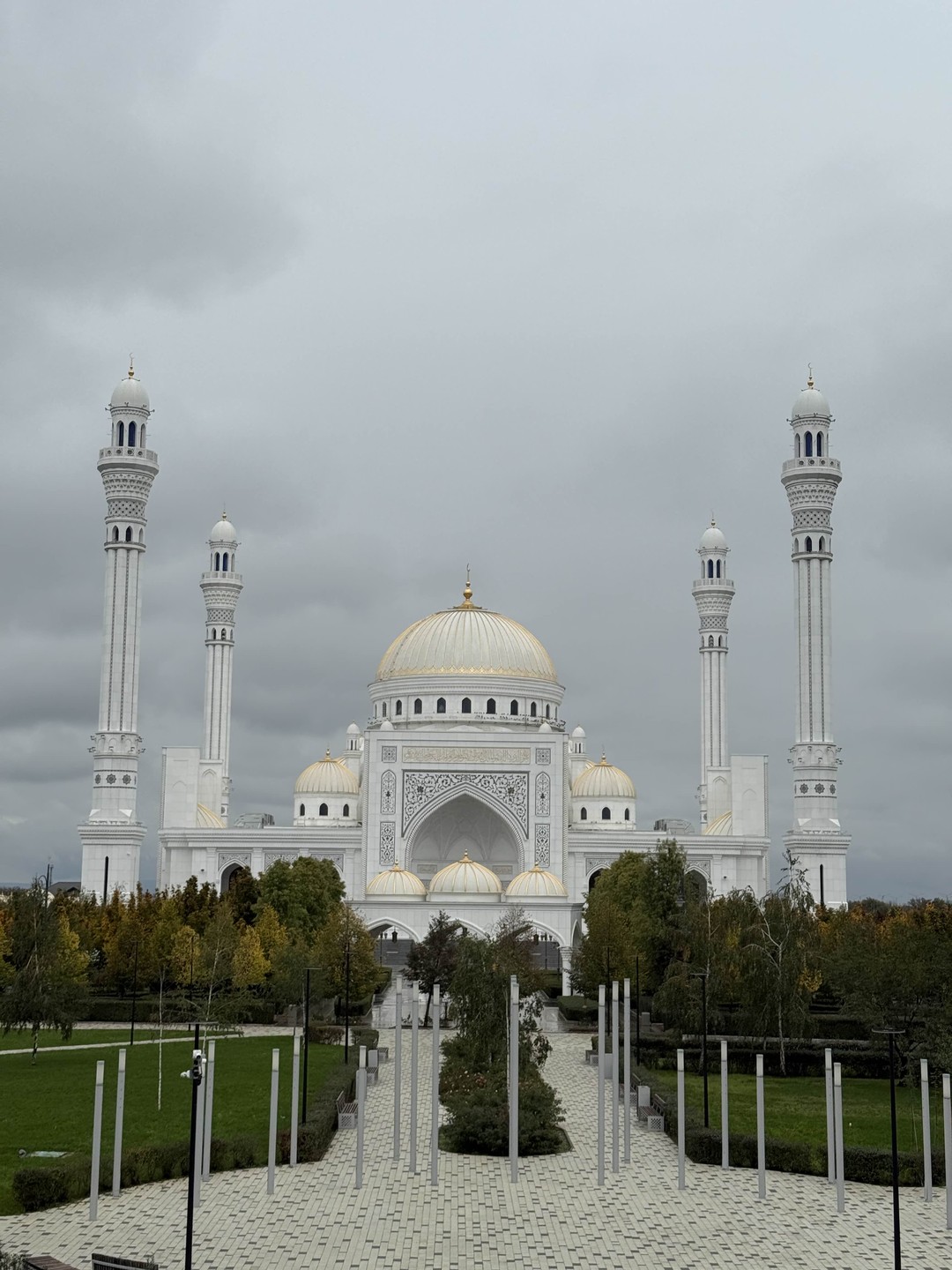 Спасибо огромное за чудесный день в Чечне. Так случилось, что экскурсия была индивидуальной и всем советую