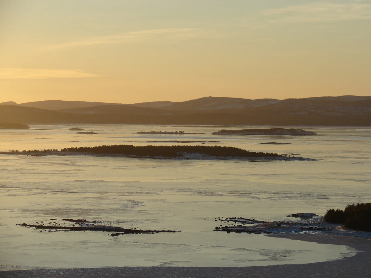 Из Кандалакши — к Колвицкому водопаду (7/12)