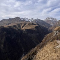 Фото отзыва 1: экскурсия "Дружба в горах: Казбеги и Дарьялское ущелье"