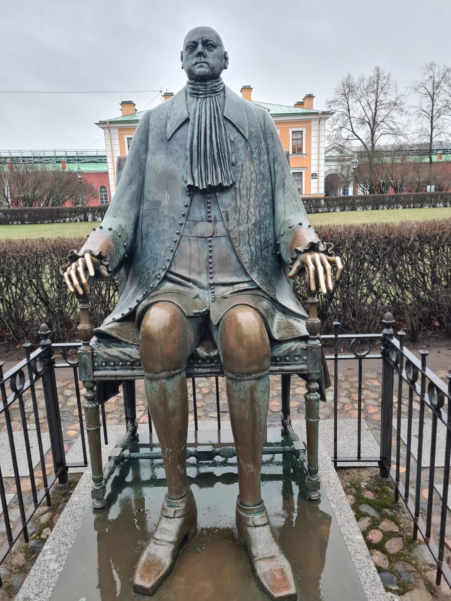 Петропавловская крепость: экскурсия в небольшой группе (Нина)