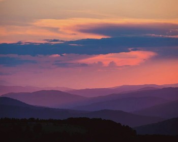 Гора Пикет, Чёртов палец, Тавдинские пещеры