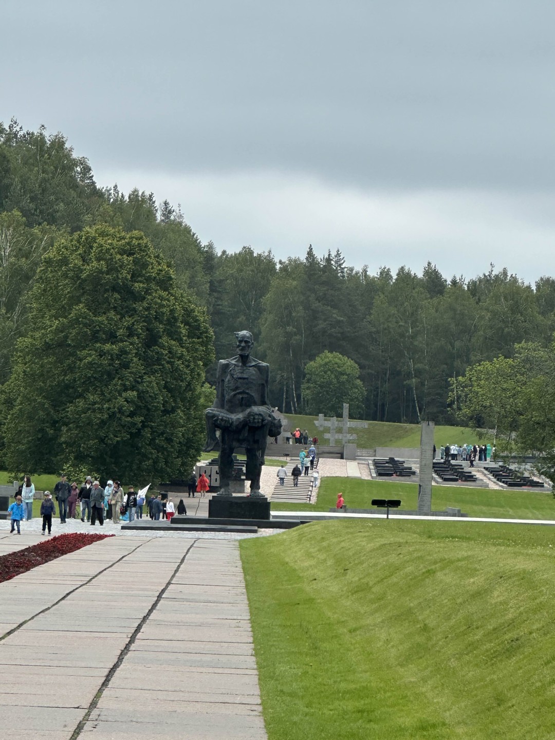 Автобусная экскурсия в Хатынь из Минска (Светлана)
