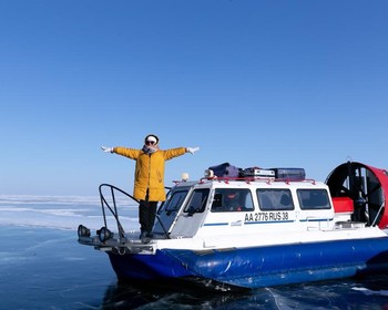 Остров Огой, ступа Просветления и сказочный лёд