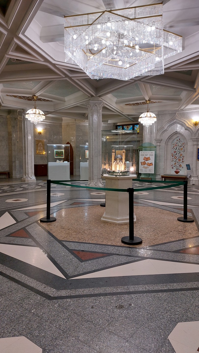 Была сегодня на экскурсии по Кремлю. Пишу отзыв, что называется "по горячим следам")))