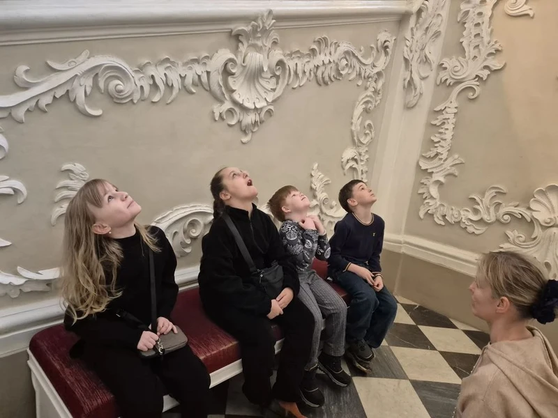 Нам очень понравилась экскурсия! Дети были очерованы прекрасной Натальей! ❤️❤️❤️ 2 часов нам показалось вполне достаточно