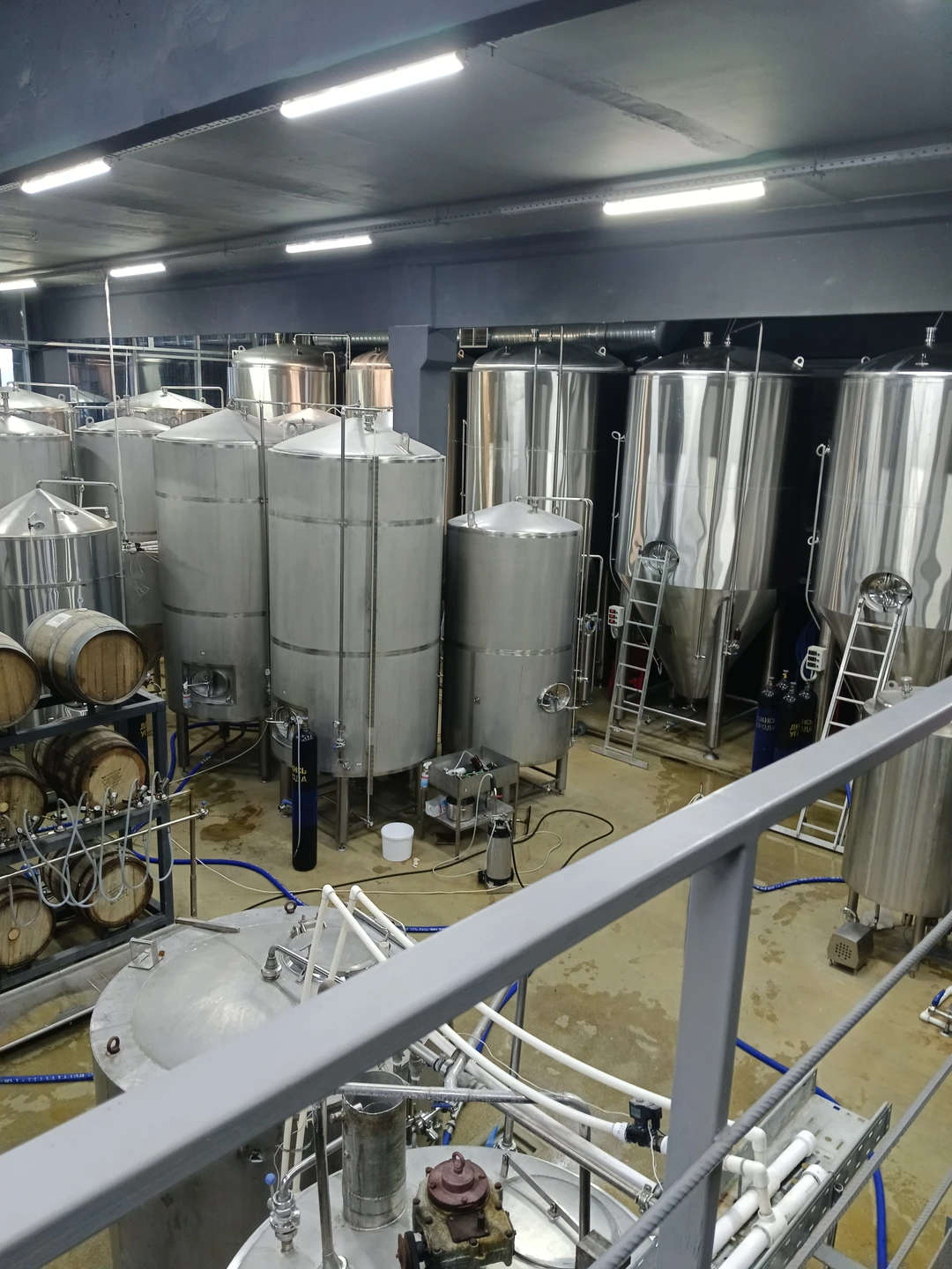 Отлично провели время в компании Натальи и Дмитрия. Очень интересная экскурсия и отличная дегустация. Всем рекомендую