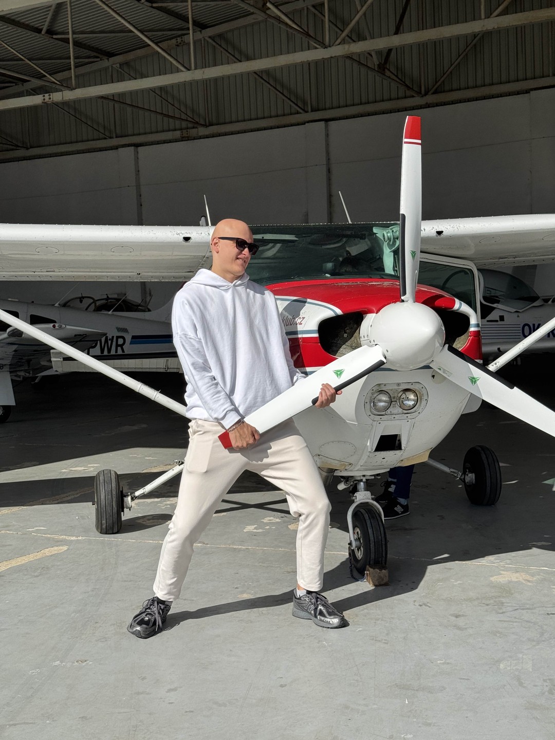 Благодарю пилота Степана,он замечательно рассказал о самолетах и его управлении,сын подержал штурвал и даже на некоторое