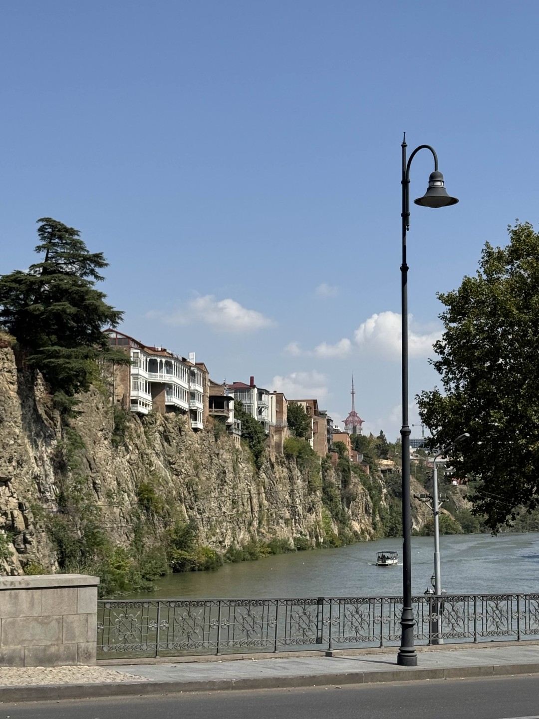 Душа и древность Тбилиси: интерактивная групповая экскурсия (Анна)