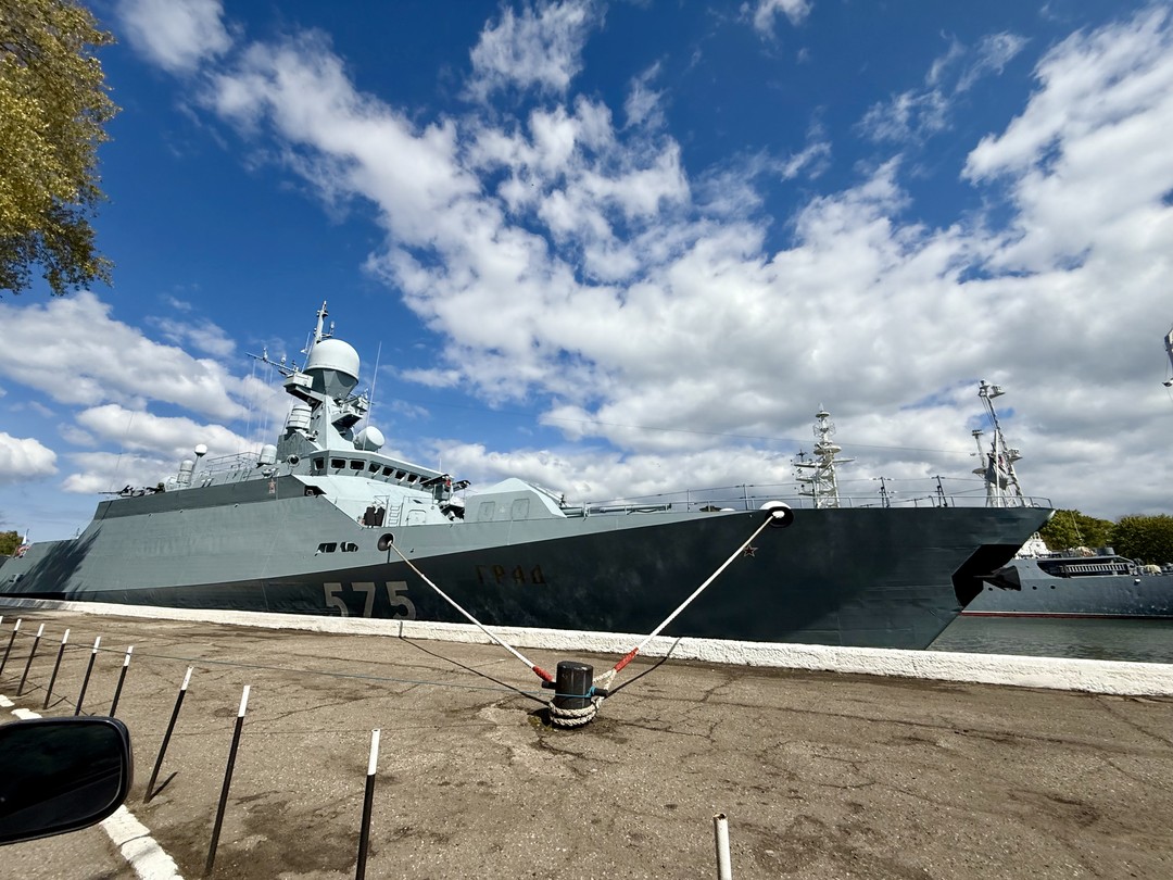 Отдыхали в Калининграде в начале мая. Не могли не посетить город российского флота - Балтийск! Экскурсию