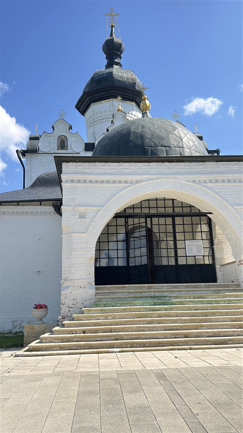 Футуристический Иннополис + остров-град Свияжск + Вселенский храм (Мария)