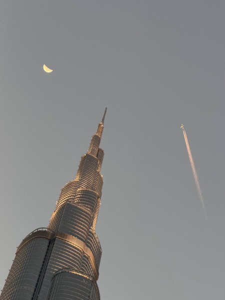 Посетили данный тур 23 февраля, во время движения водитель постоянно «сидел» в телефоне, пришлось сделать ему