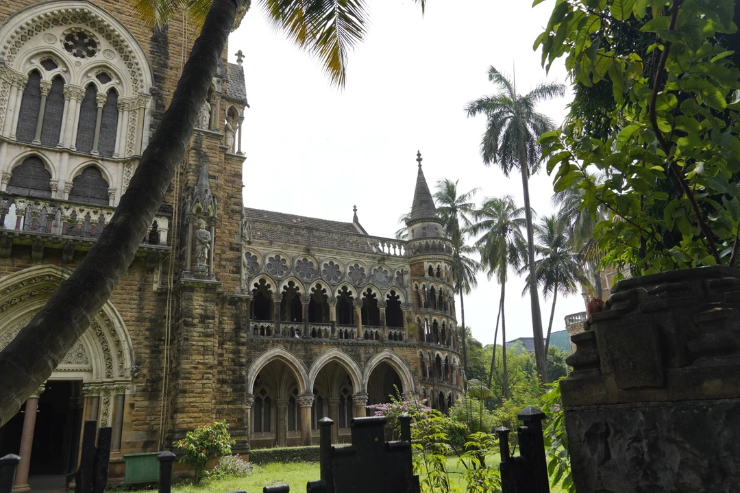 Благодаря Анисе это день стал одним из самых запоминающихся в моей жизни. Многочасовая экскурсия по загруженным