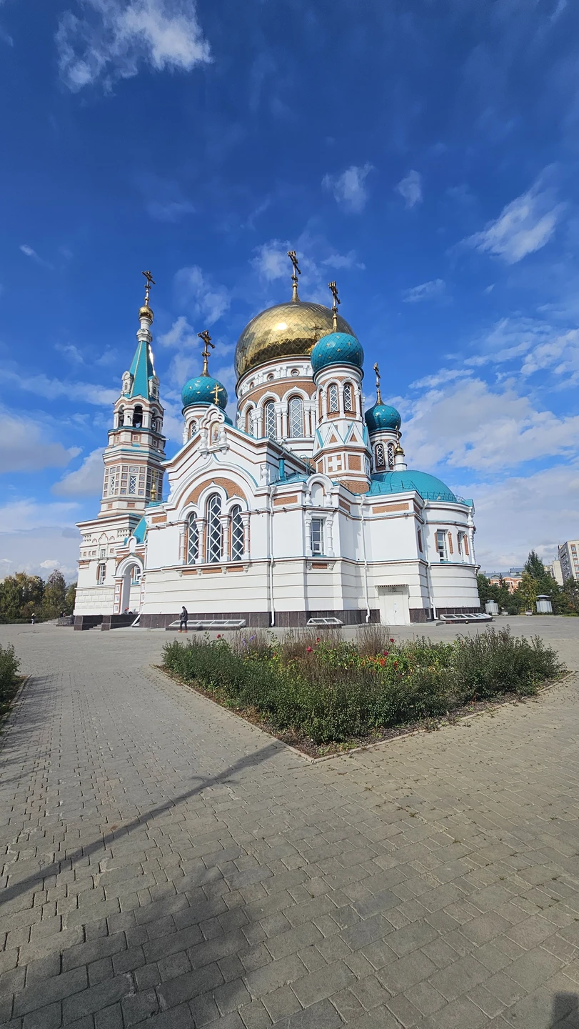 Спасибо Алексею за прекрасные 2 часа в гостеприимном Омске! Если приезжаете в Омск, искренне рекомендую посетить