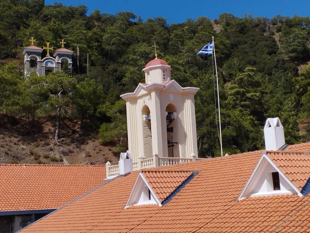 Экскурсия очень познавательная,как в рамках основной темы,так и по истории,культуре,традициям,кухне и современности Кипра.