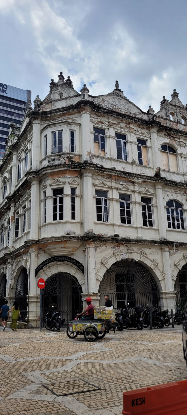 В Куала-Лумпуре нам невероятно повезло с гидом - Инной!