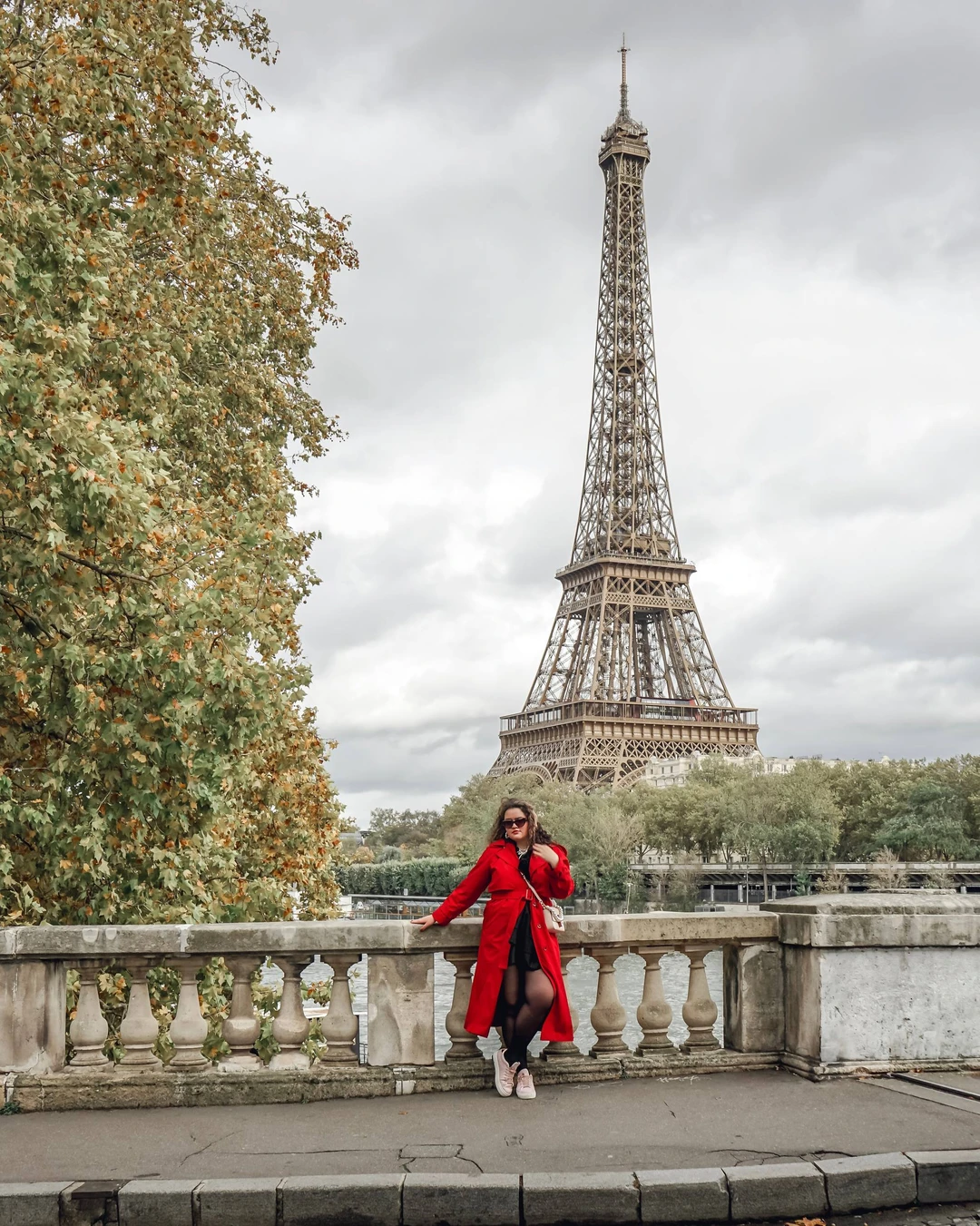 Все хорошо, фотографа в Париже найти очень сложно, и я рада, что удалось встретиться с Татьяной