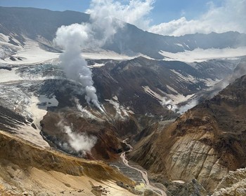 Подъём на вулкан Горелый