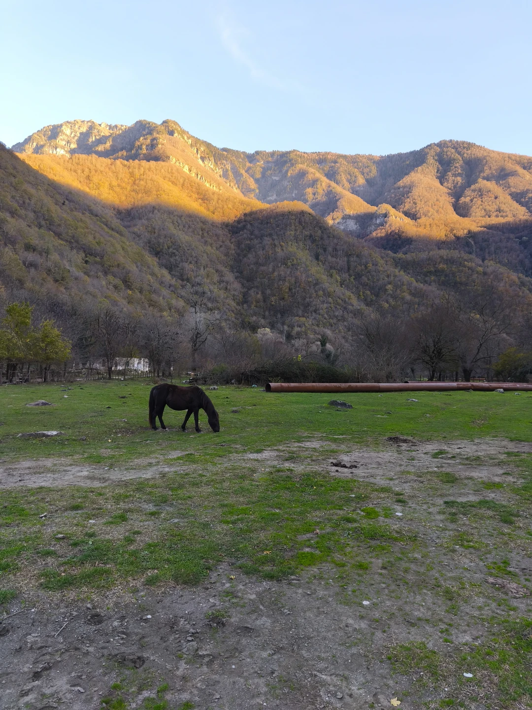 Спасибо большое нашему гиду Аресу, за невероятные впечатления, за тёплую атмосферу за заботу и внимание к каждому