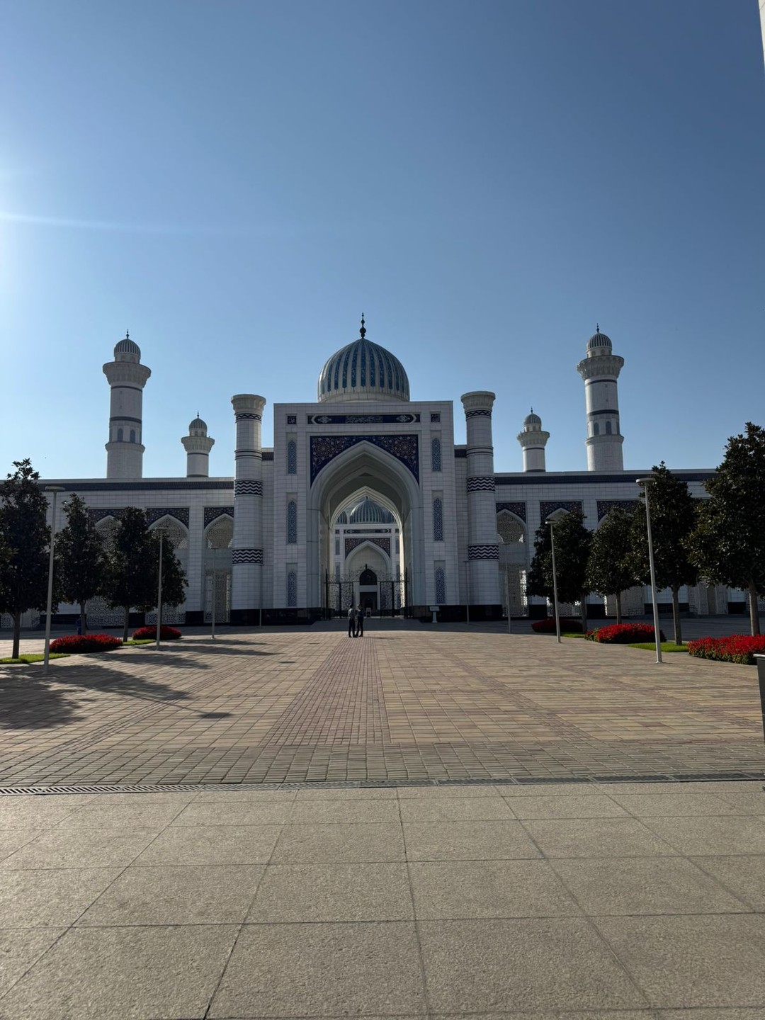 Все понравилось! Дилик очень интересно рассказывал обо всем, отвечал на все наши вопросы, с погодой повезло