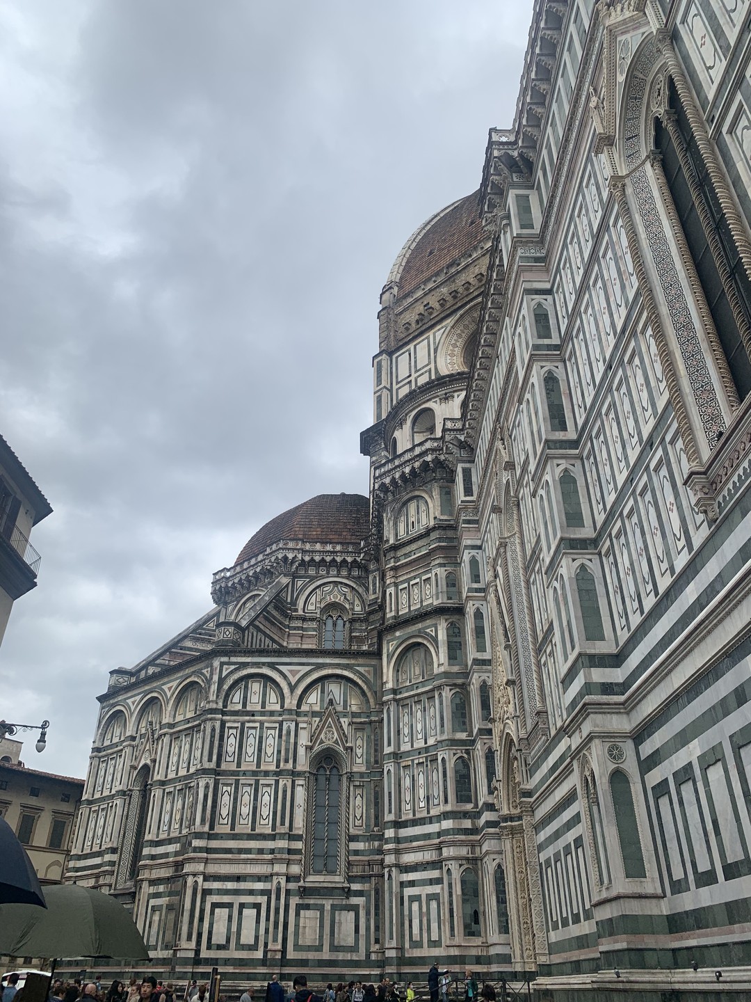 Мне очень понравилась подача данной экскурсии- через предмет к основной достопримечательности Флоренции. Некоторым может показаться что