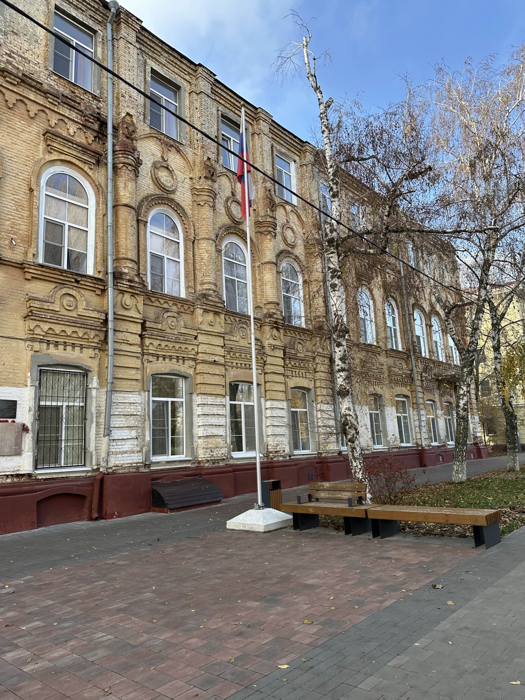 Экскурсия по улицам Царицына-Сталинграда-Волгограда очень понравилась. На ней кратко познакомились с историей и архитектурой города. Гид