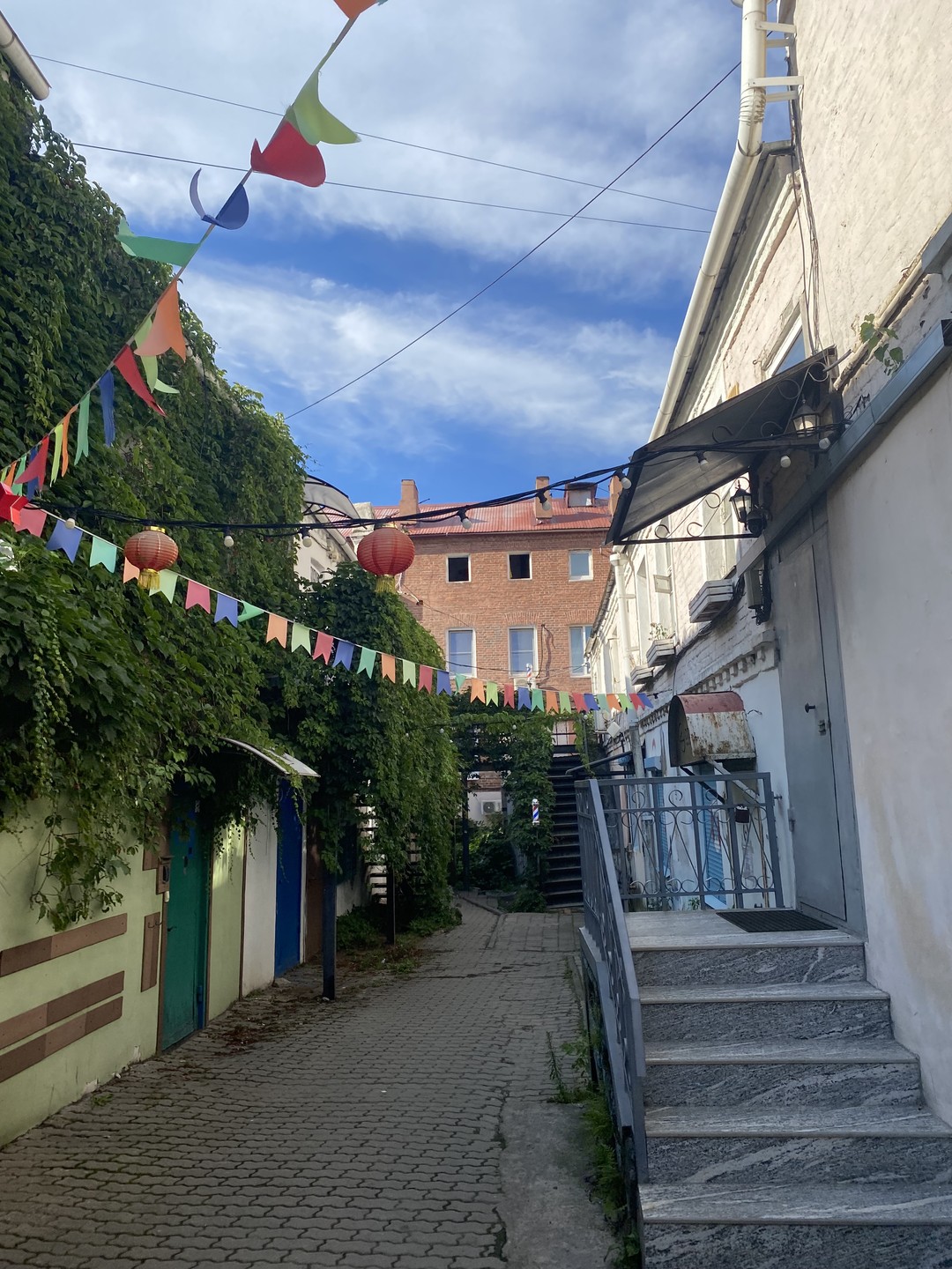 Все организовано на высочайшем уровне! Спасибо гиду Татьяне за знакомство с частицей прошлой истории! Мы в восторге)))