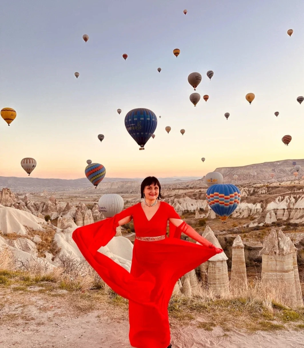 Мурат прекрасный экскурсовод, всё было организовано на высшем уровне, спасибо ему ооогомное, я счастлива!!! Ещё и прекрасная фотосессия получилась!!!