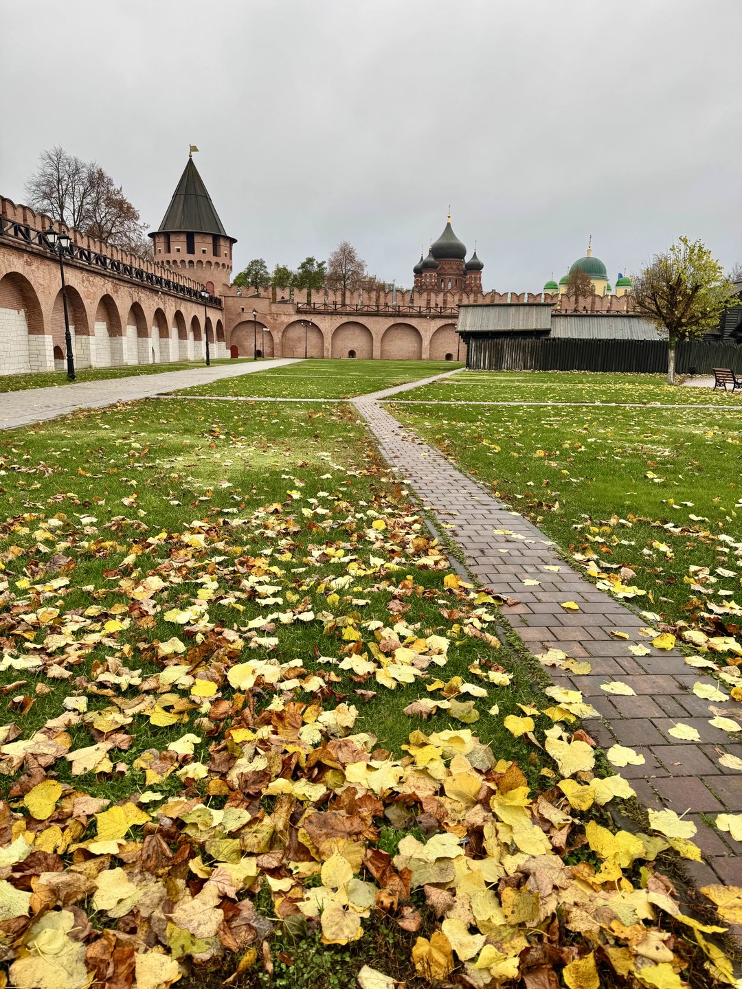 Экскурсия очень понравилась, отдельное спасибо экскурсоводу Анастасии за интересный рассказ, было не скучно, отлично провели время