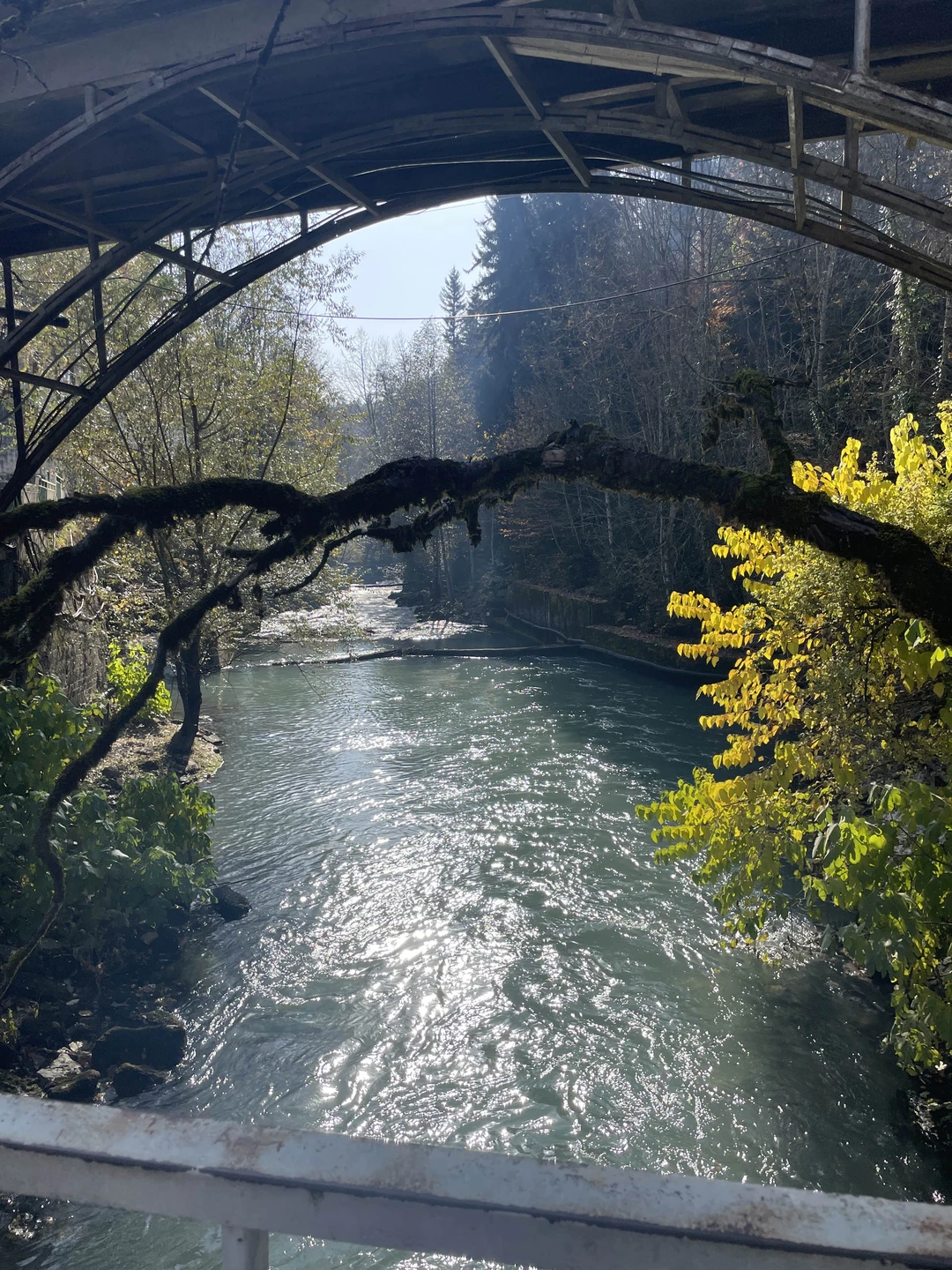 Спасибо, Амиру за прекрасную экскурсию. Без спешки, всегда хватало времени насладиться локациями. Амир полностью погружается в
