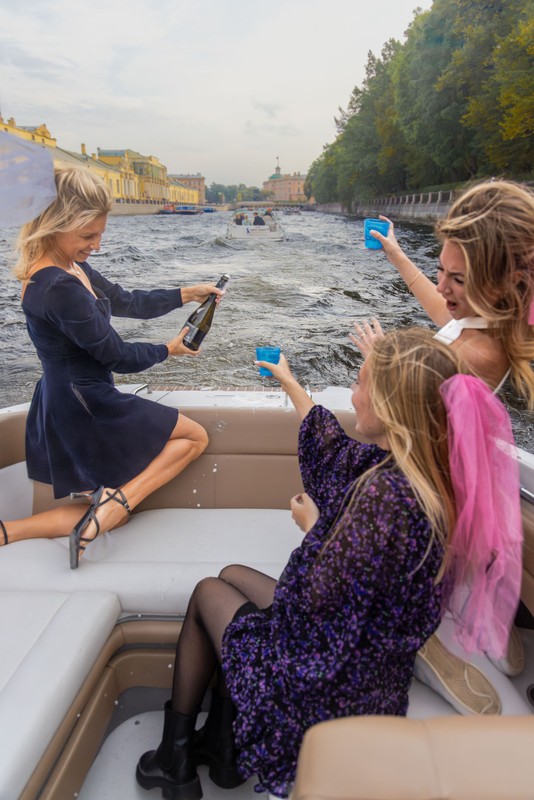 Party-trip — ваш личный праздник на катере!
