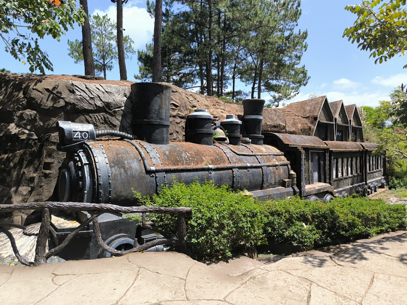 Далат великолепен. Надо ехать дня на 3