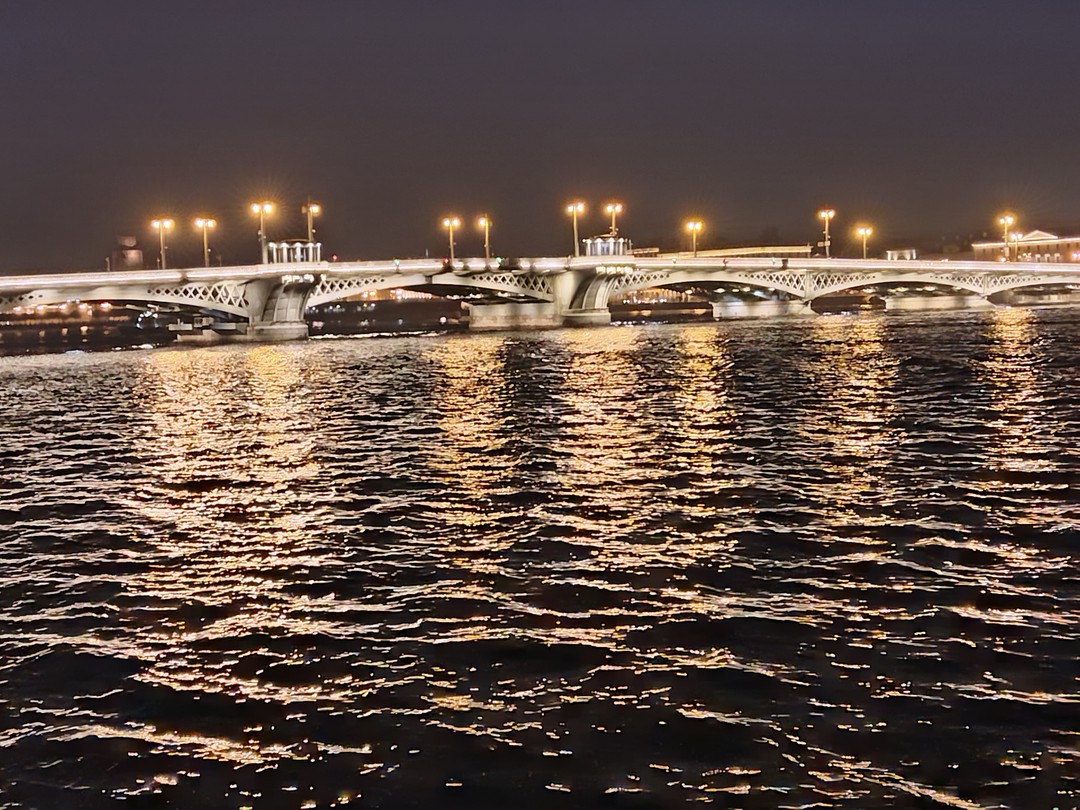 Таинство разводных мостов (в группе) (Марина)