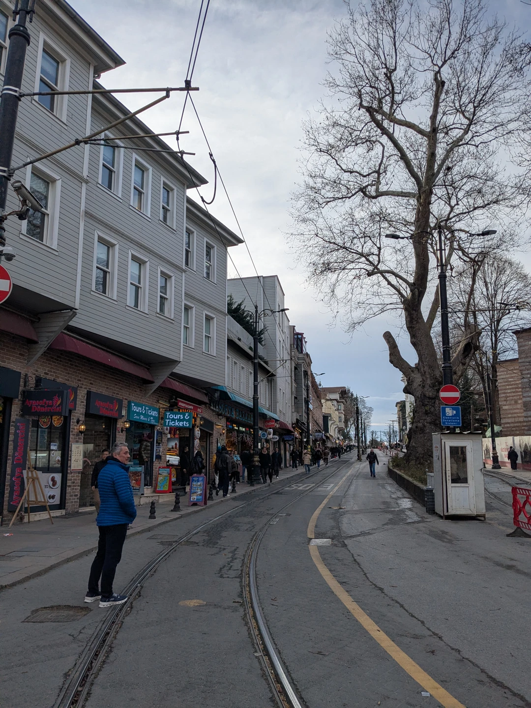 Хочется выразить огромную благодарность нашему гиду Адему за экскурсию по Стамбулу 4 января 2026г