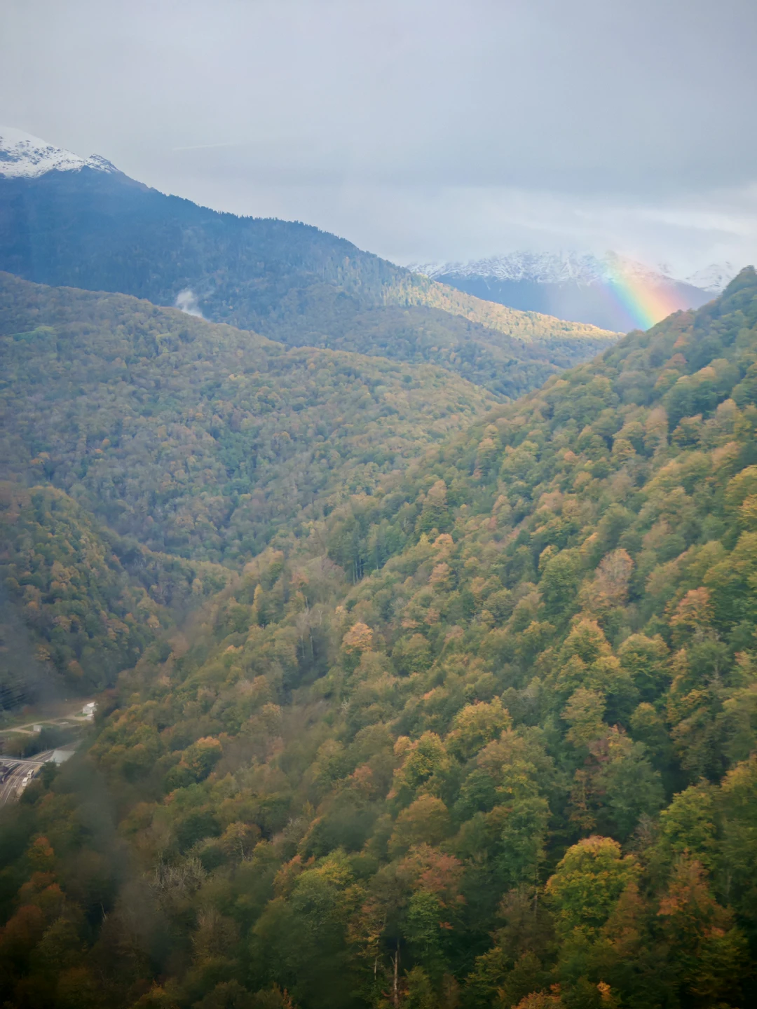 Отличная экскурсия с отличным гидом. Яков подробно и интересно рассказал и историю Сочи, и про олимпийские