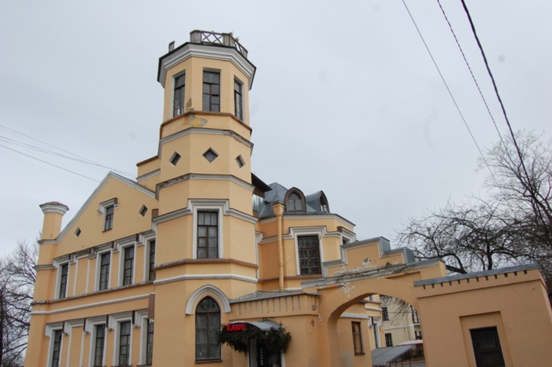 Забытые усадьбы Нового Петергофа в мини-группе