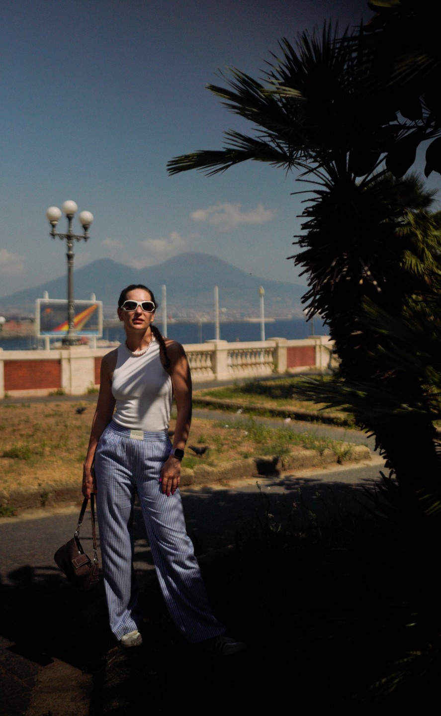 Я довольна как слон, большое спасибо за фотосессию! Очень приятно иметь из отпуска качественные профессиональные фото,